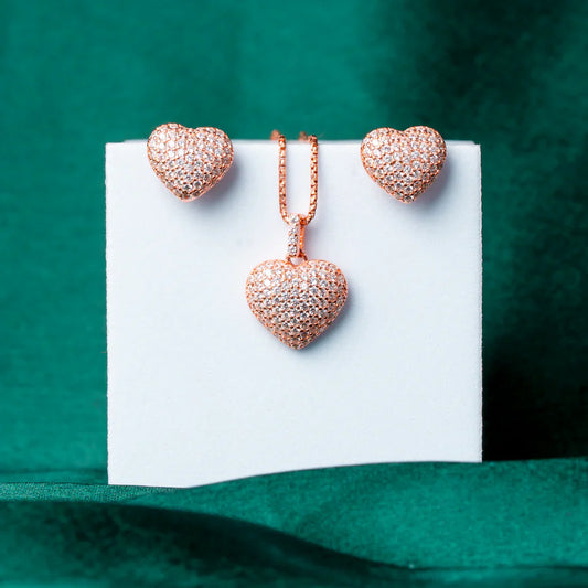 SPARKLING ROSE GOLD PAVE HEART PENDANT SET WITH STUD EARRINGS