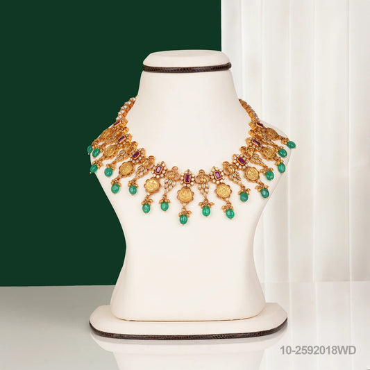 AAKANKSHA KUNDAN KASU DESIGN NECKLACE WITH RUBIES AND EMERALD BEADS