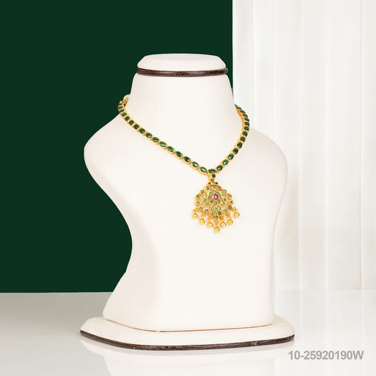 KASTURI KUNDAN FLORAL DESIGN NECKLACE WITH EMERALDS AND RUBY