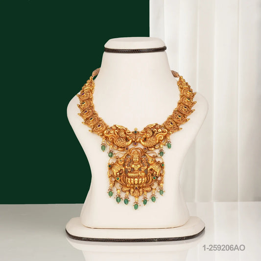PRAJWALA NAKSHI DESIGN NECKLACE WITH EMERALD BEADS AND PEARLS