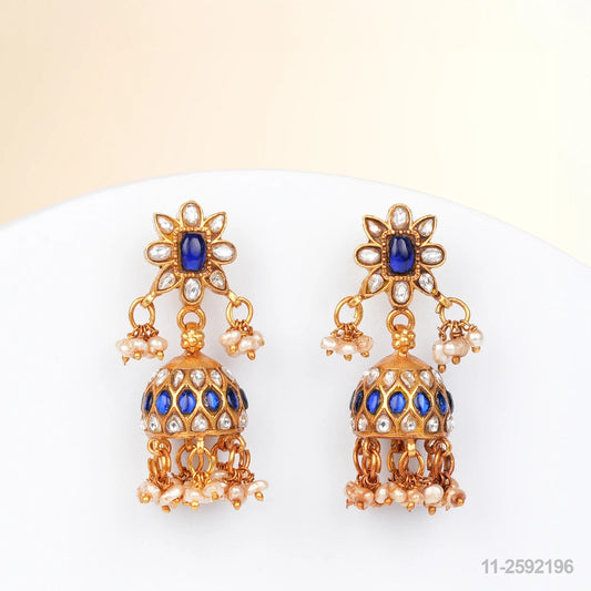 NIHARIKA KUNDAN FLORAL DESIGN BLUE EAR JUMKIS WITH PEARLS