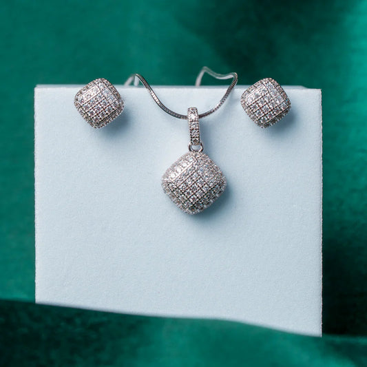 SPARKLING SILVER CUBIC ZIRCONIA PAVE RHOMBUS PENDANT SET