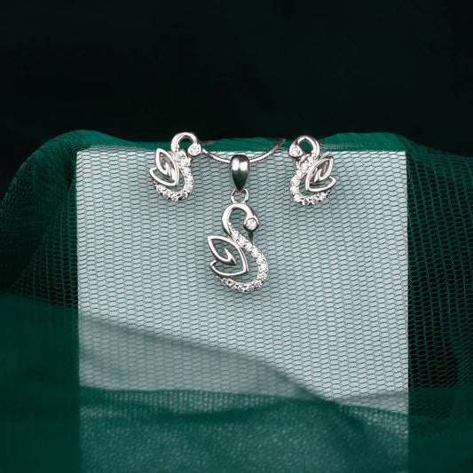 CLASSIC SOLITAIRE ROSE GOLD PLATED CUBIC ZIRCONIA PENDANT SET