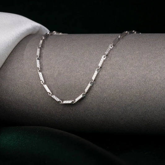 CLOVER MOTHER OF PEARL & CUBIC ZIRCONIA SILVER PENDANT SET