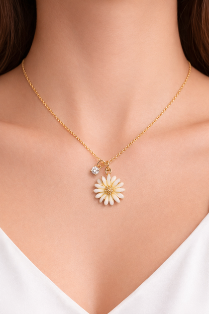 DAISY DREAM GOLD PLATED SILVER NECKLACE