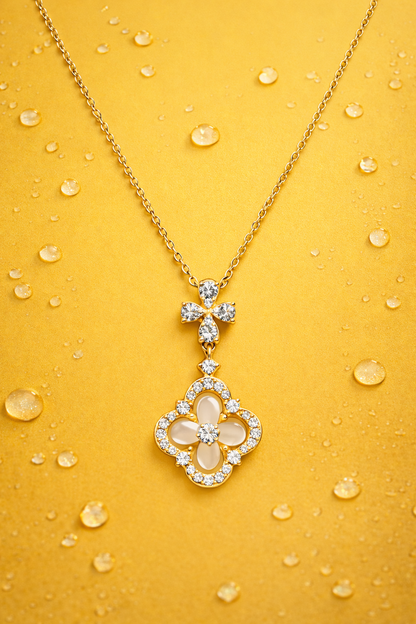 LUCKY CHARM- GOLD PLATED FLOWER DESIGN SILVER NECKLACE