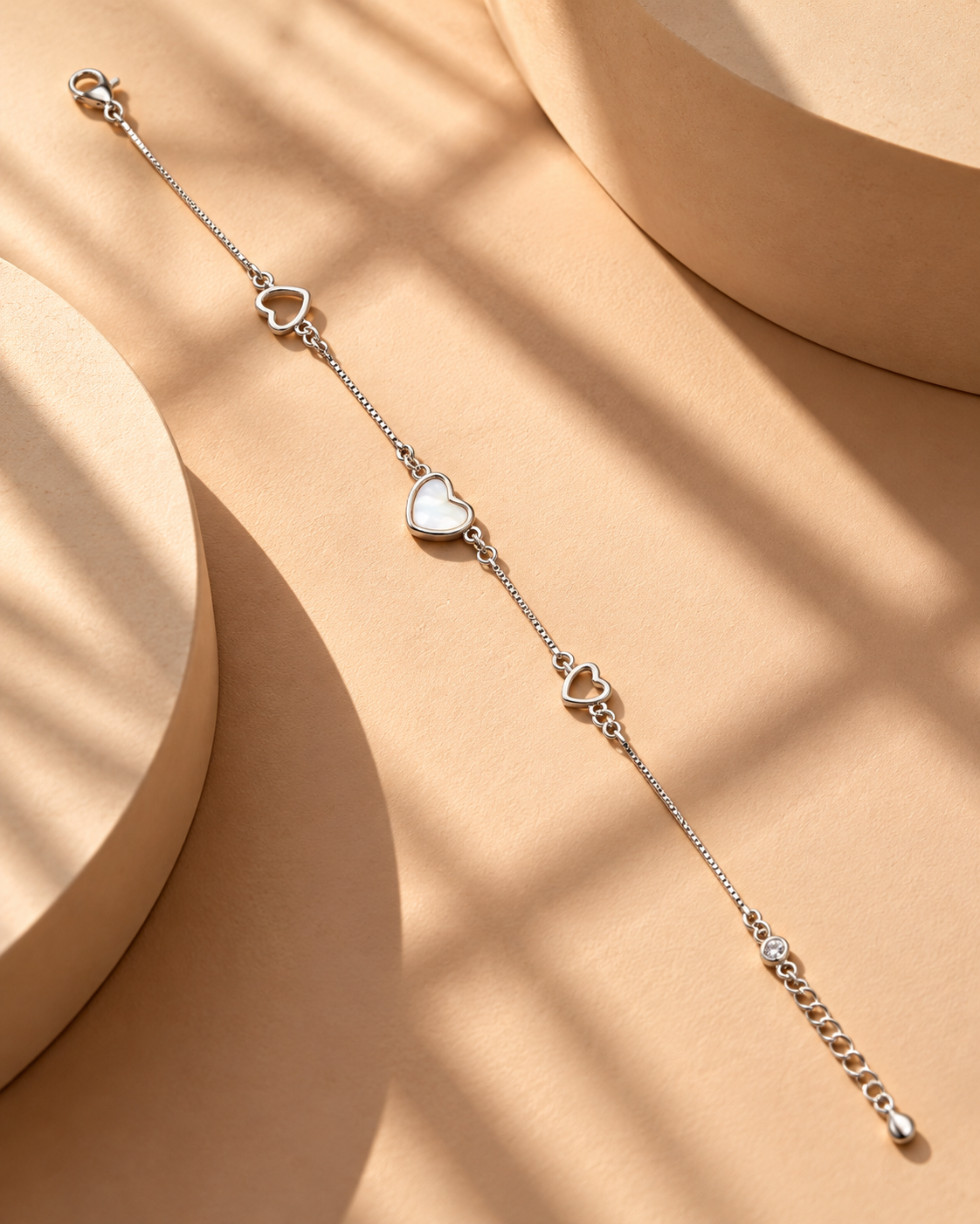SILVER HEART BRACELET