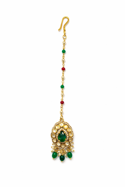 INDIAN MOTIF DESIGN EMERALD AND PEARLS GOLD PLATED SILVER PAPIDI CHAIN / MAANGTIKA/ HEAD ORNAMENT