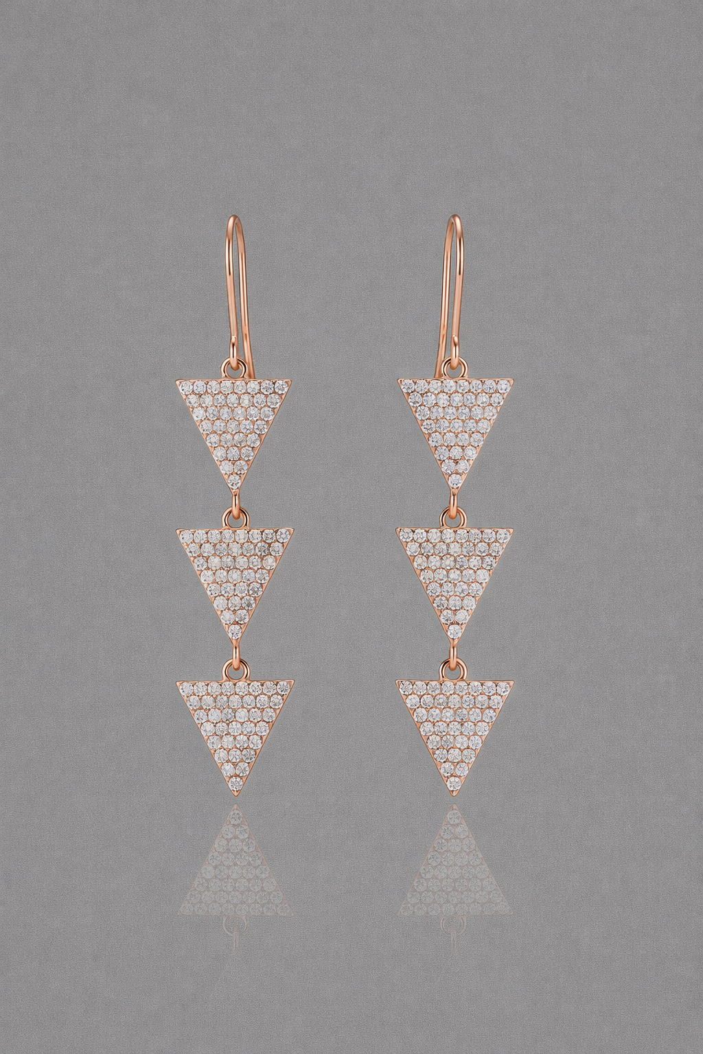 SPARKLING ROSEGOLD PLATED GEOMETRICAL DESIGNED SILVER EARRINGS