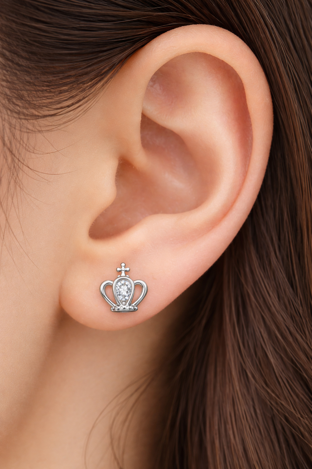 YOUR MAJESTY SILVER EARRINGS WITH CZ STONE
