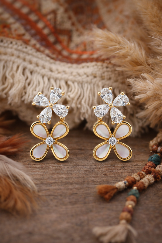 MAGICAL GOLD PLATED MOTHER OF PEARL FLOWER SHAPED SILVER EARRINGS
