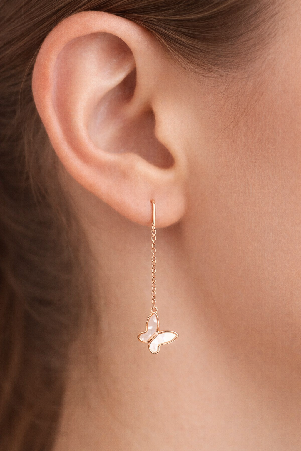 PEARLY FLY ROSEGOLD PLATED SILVER EARRINGS