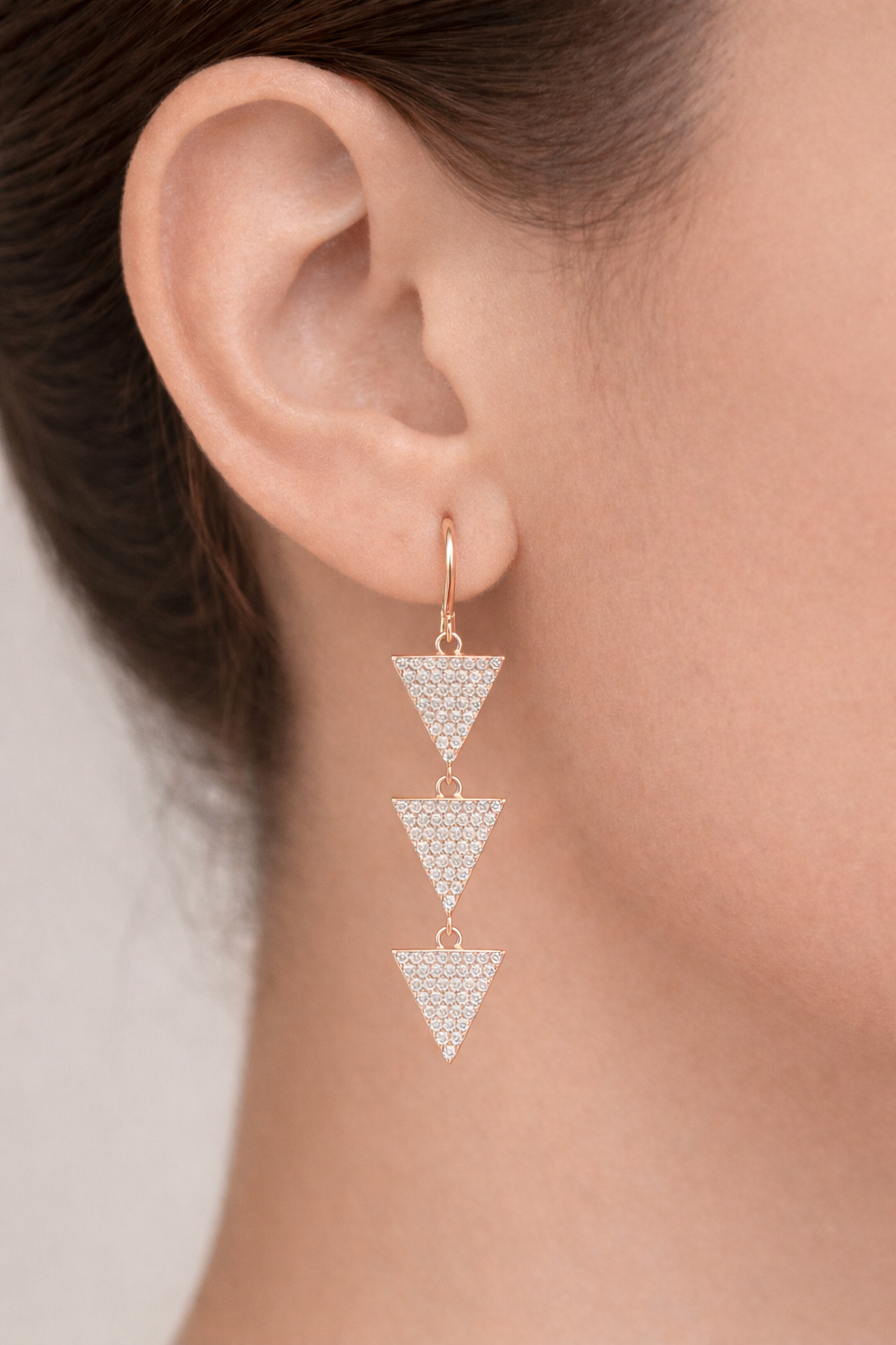 SPARKLING ROSEGOLD PLATED GEOMETRICAL DESIGNED SILVER EARRINGS